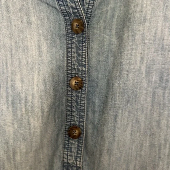 V Neckline Shirt Blouse Top - Picture 5 of 8